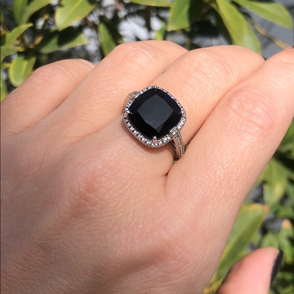Gorgeous sterling silver brown quartz ring